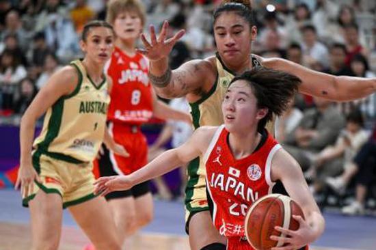 China cut down to size by Japan's pacey run-and-gun game